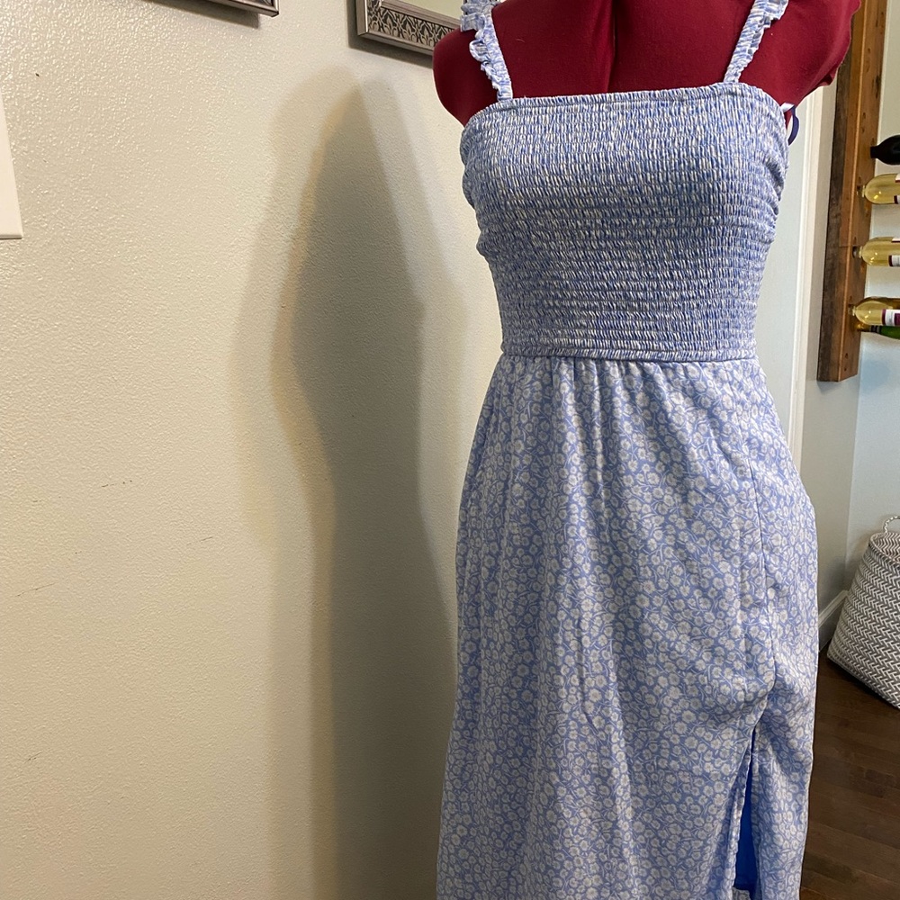 Abercrombie & Fitch Floral MIDI Dress